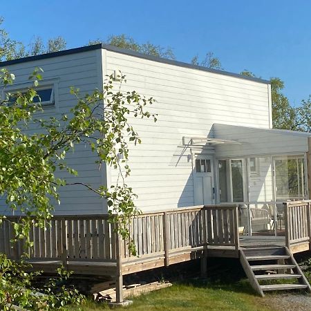 Mycket Trevlig Stuga Pa Braennoe Med Havsutsikt Branno Exterior photo
