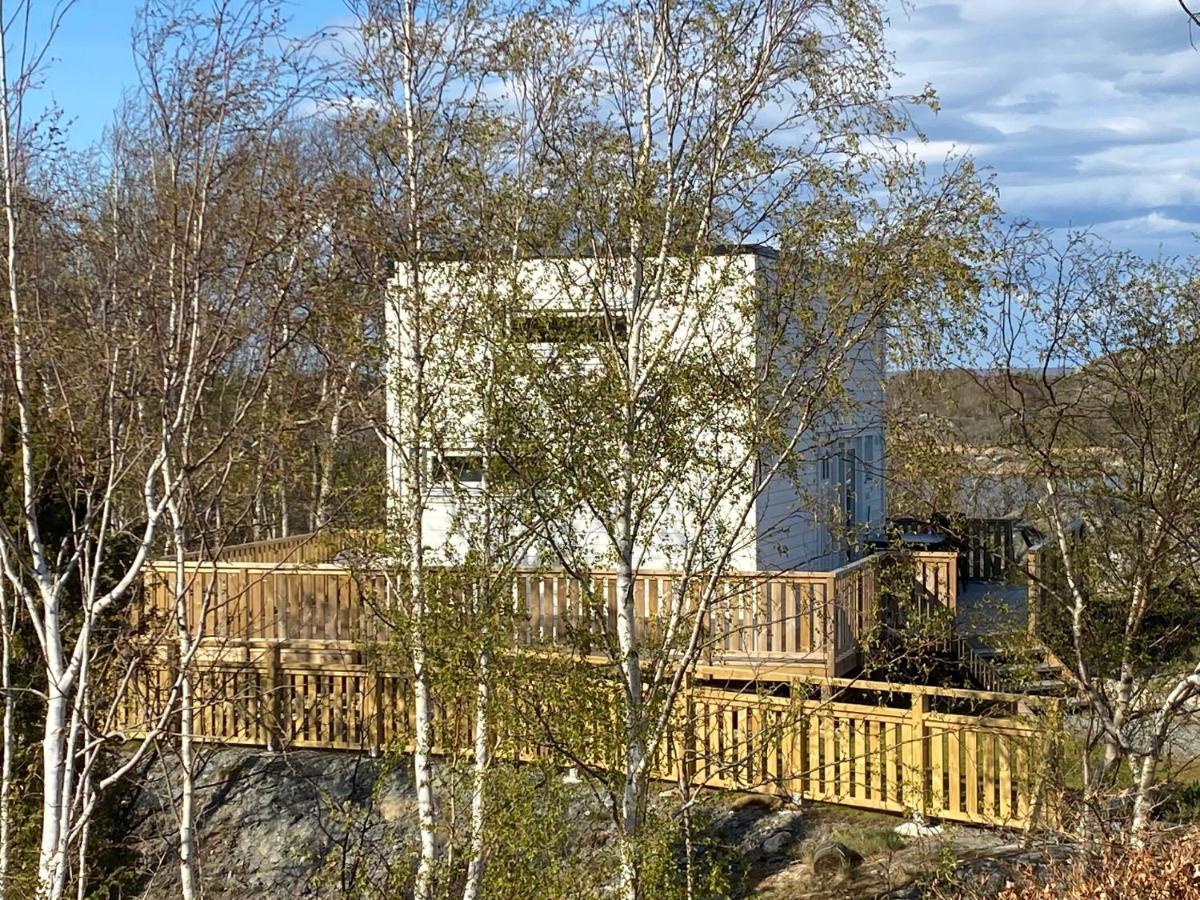 Mycket Trevlig Stuga Pa Braennoe Med Havsutsikt Branno Exterior photo