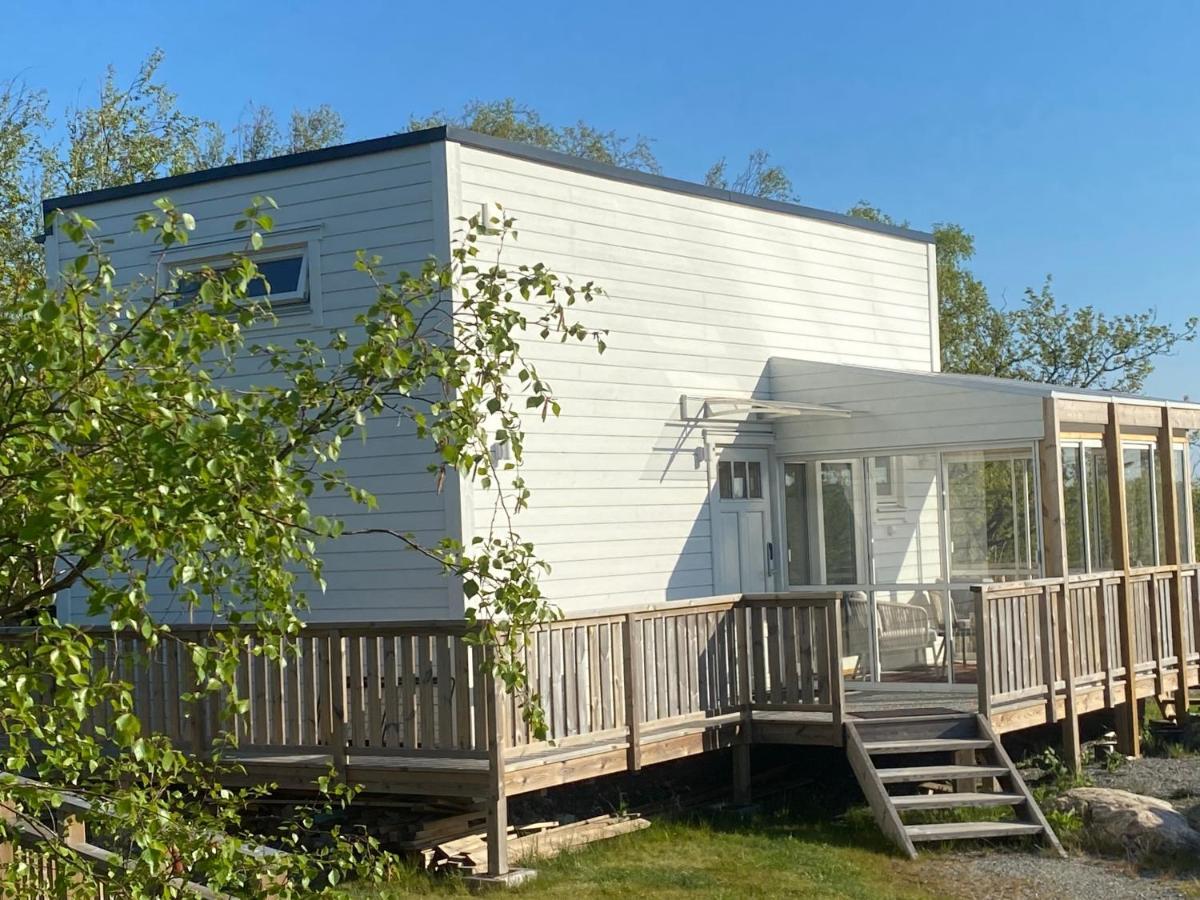 Mycket Trevlig Stuga Pa Braennoe Med Havsutsikt Branno Exterior photo
